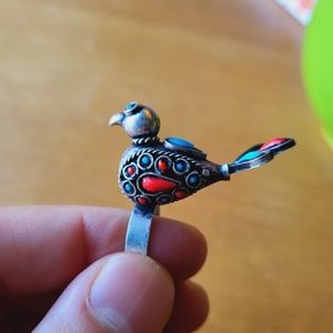 Bird style ring with turquoise gemstone